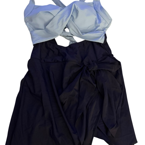 One Piece Women’s Swimsuit Tummy Control High waist Navy Size Medium - Picture 8 of 8